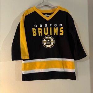 NHL Boston Bruins Kids hockey Jersey - Black, Yellow, and White 2T